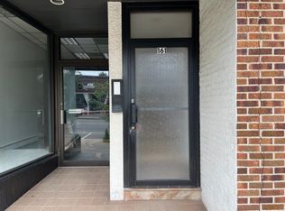 161-165 Main St #B, Pt Washington, NY 11050