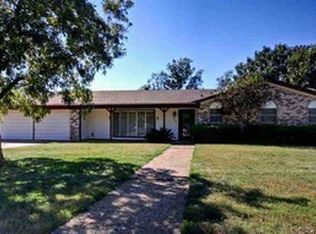 903 Chapparal Rd, Hewitt, TX 76643