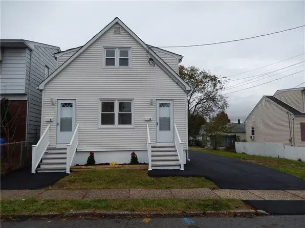 32 Henry St, Port Reading, NJ 07064