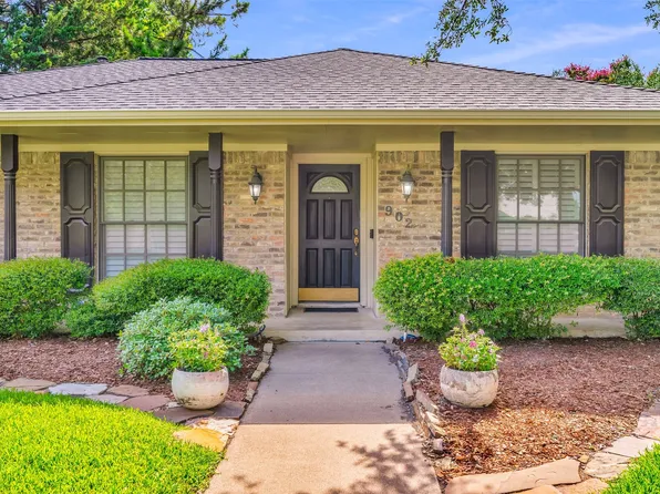 902 Dunbarton Dr, Richardson, TX 75081