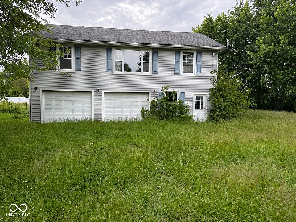 1st image of 613 N 4th St