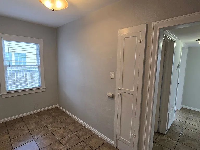 1802 W Gramercy Pl — Photo 11