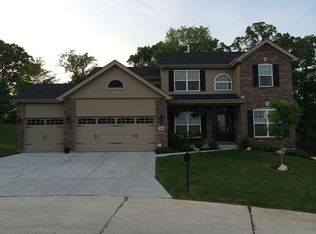 7846 Pinetop Dr, Saint Louis, MO