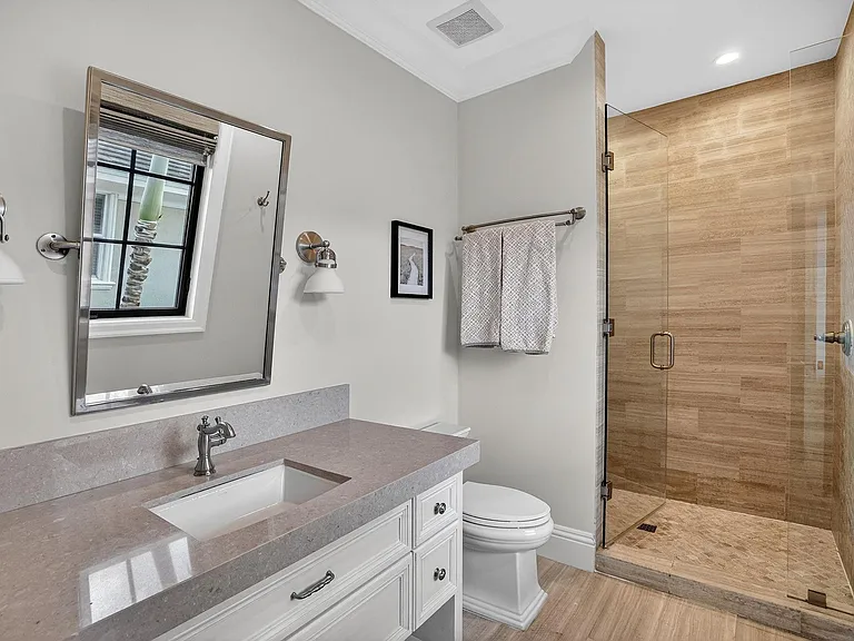 2425 Delmar Pl — Photo 42