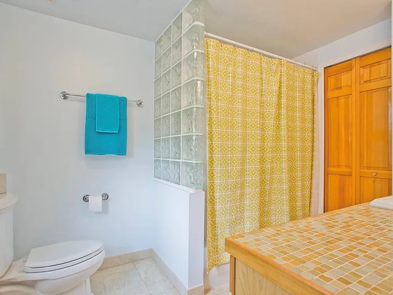 1301 W Dakota Ave #4 — Photo 12