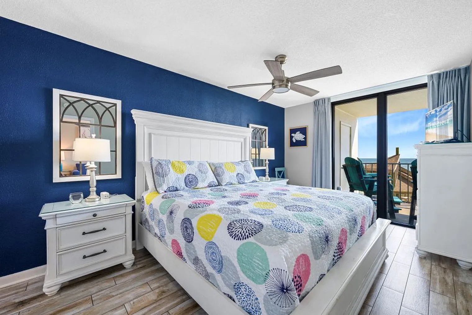 2 bed, 2.0 bath, 914 sqft, $4,622 — Photo 4