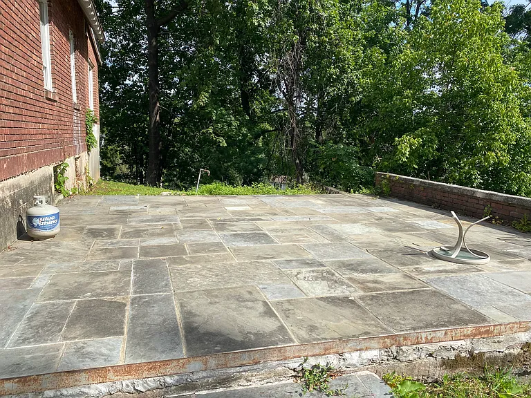 72 N Liberty Dr #1 — Photo 3