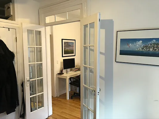 Rented by LJ Sloane Management | media 48