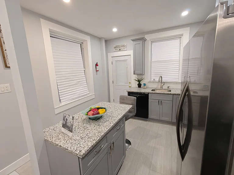 2916 W Norris St — Photo 6