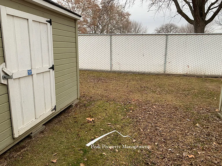 106 Hunter Ct #102 — Photo 13