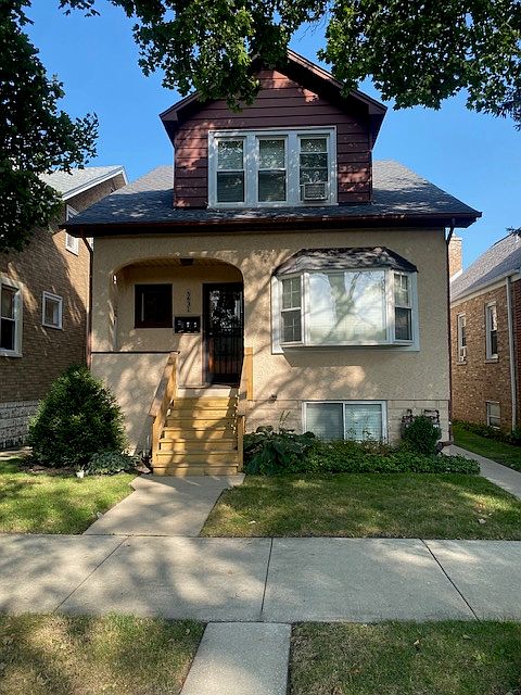 1st image of 5631 N Melvina Ave #1