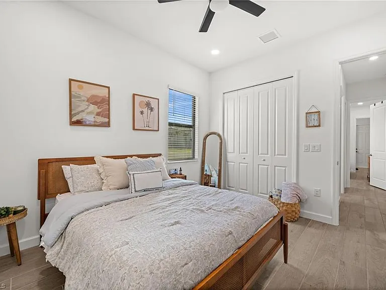 10798 Timber Creek Dr — Photo 25