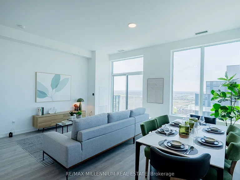 5105 Hurontario St #Penthouse 6 — Photo 8