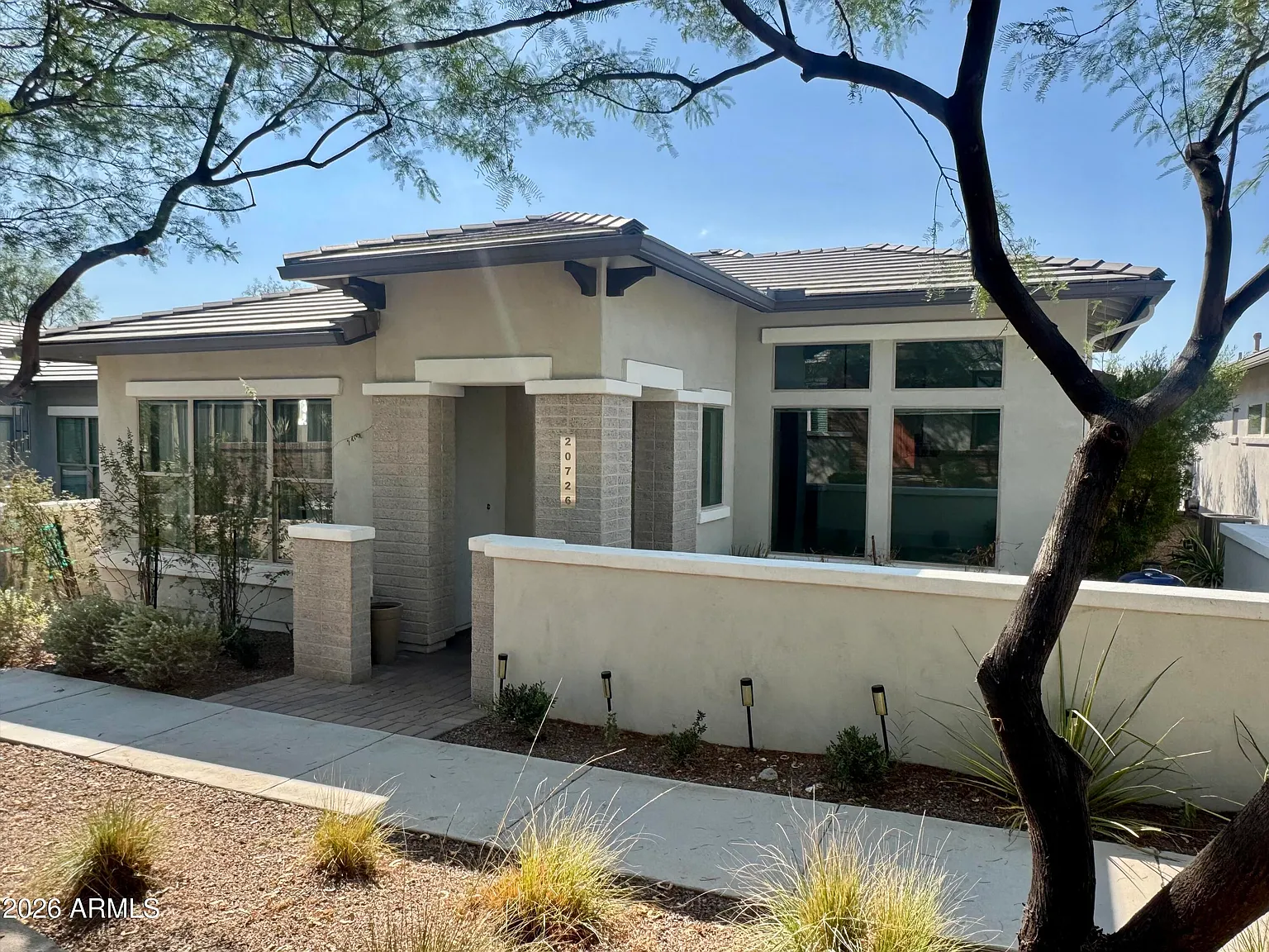 2 bed, 2.0 bath, 1882 sqft, $2,750 — Photo 1