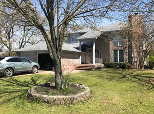 10540 S Point Ln, Dardanelle, AR 72834