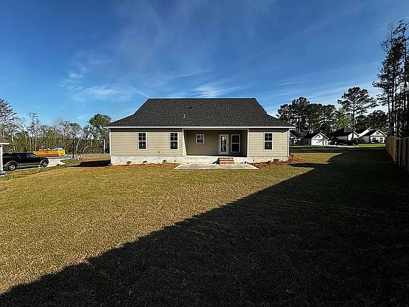2nd image of 4067 Applecross Rd