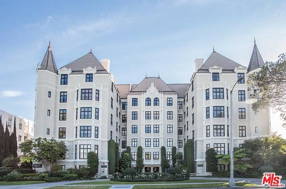 1st image of 316 N Rossmore #207