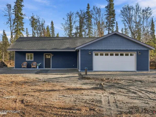 47136 Milky Way St, Nikiski, AK 99611