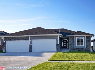 10100 Black Rapids Rd, Lincoln, NE 68527