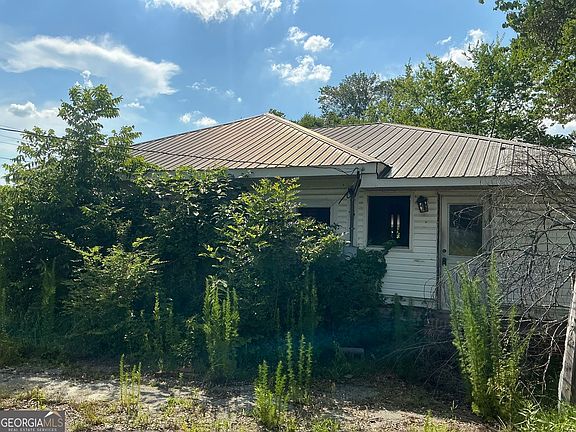 3rd image of 153 N Henderson Bend Rd NW