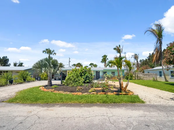 1644 NE Arch Avenue, Jensen Beach, FL 34957