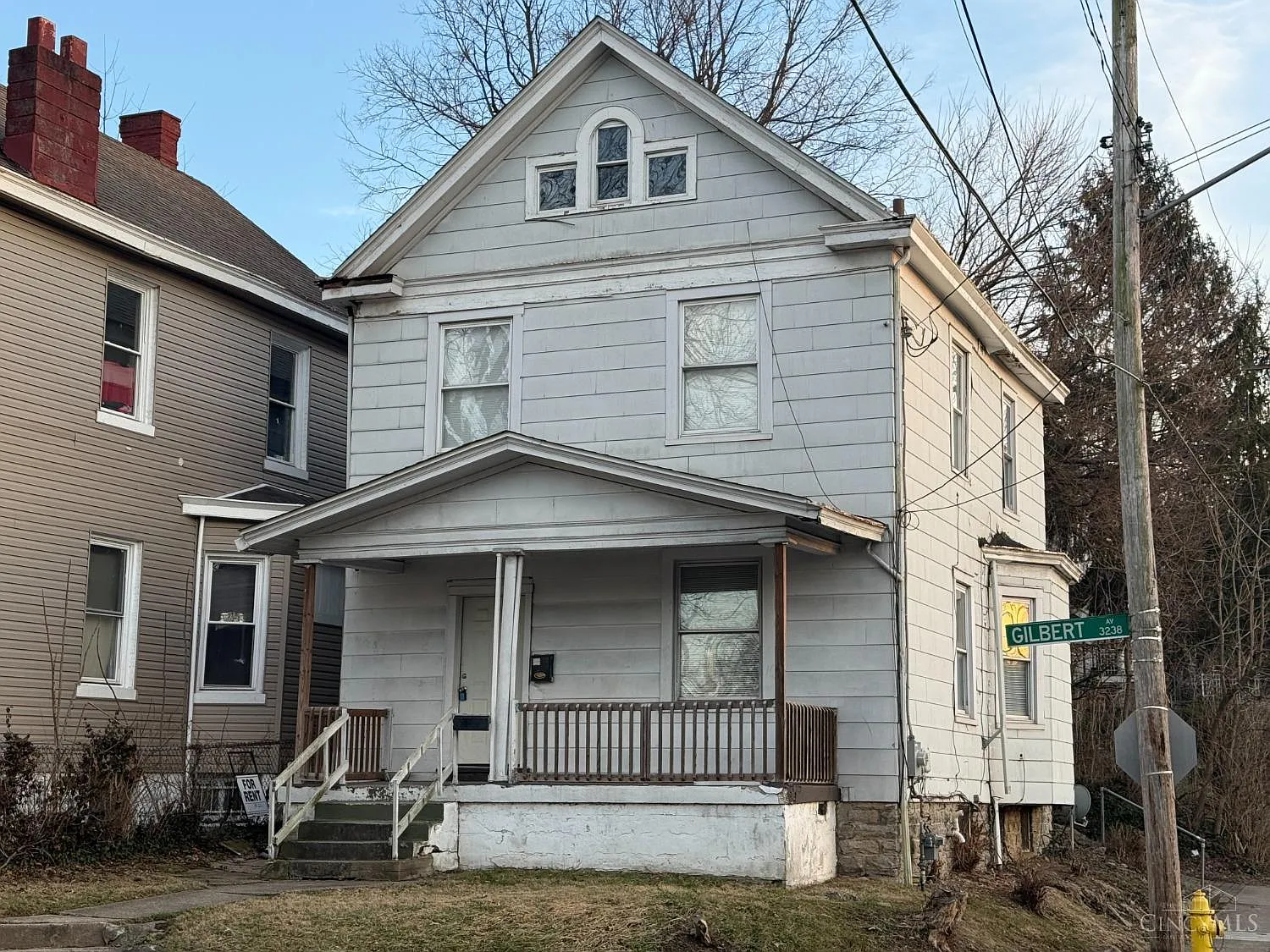 3238 Gilbert Ave photo 1