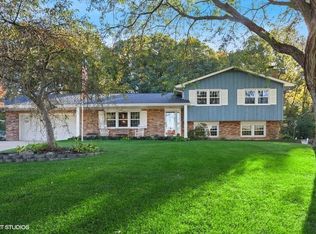 1314 Chalemel Dr, Chesterton, IN 46304