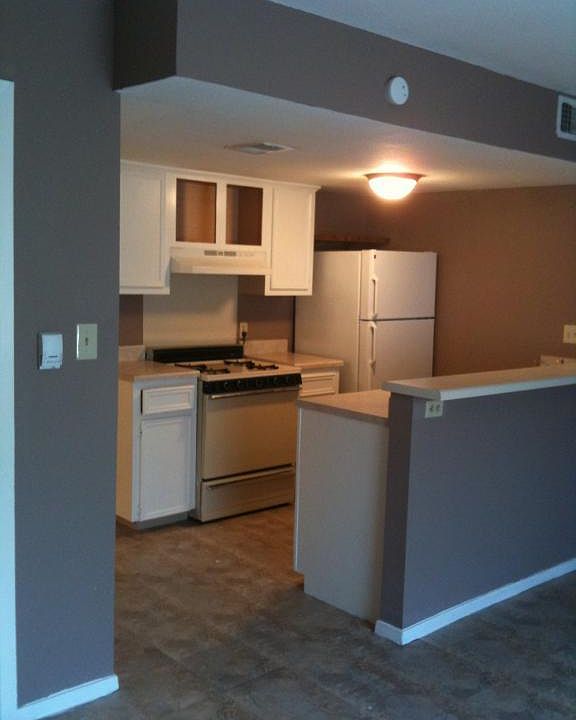 1st image of 8900 Collinfield Dr APT 103