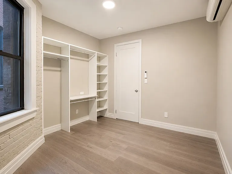 90 Bedford St #1R — Photo 8