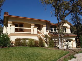 561 Tehuacan Rd, Ukiah, CA 95482