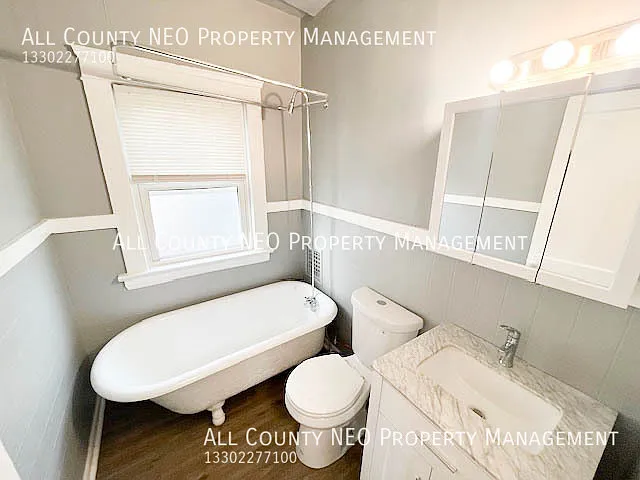 3310 E 134th St #DOWN — Photo 11
