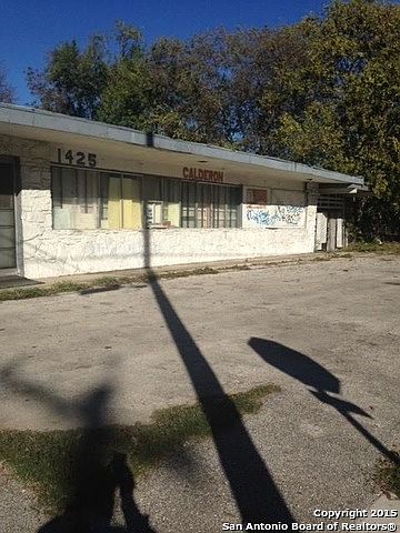 2nd image of 1425 SW 19th St
