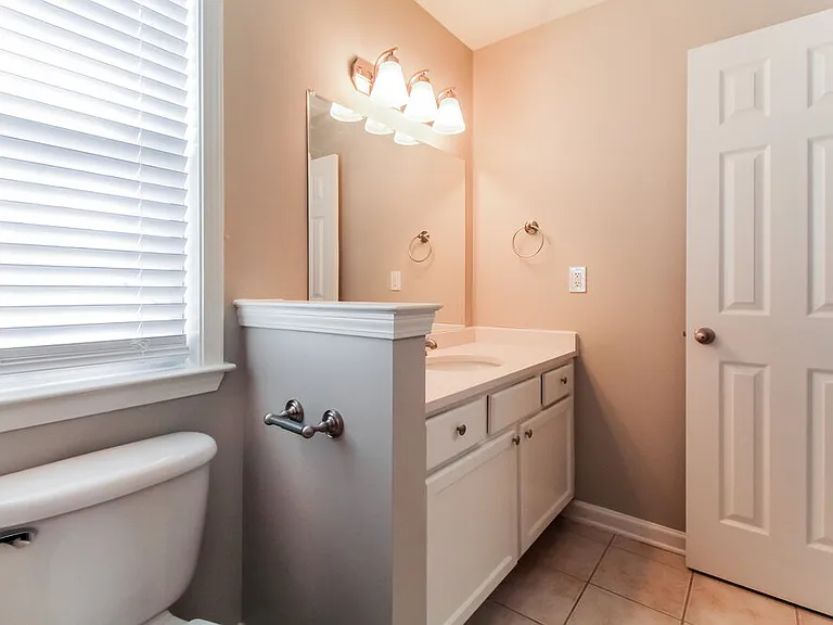 8565 Griffin Park Dr — Photo 19