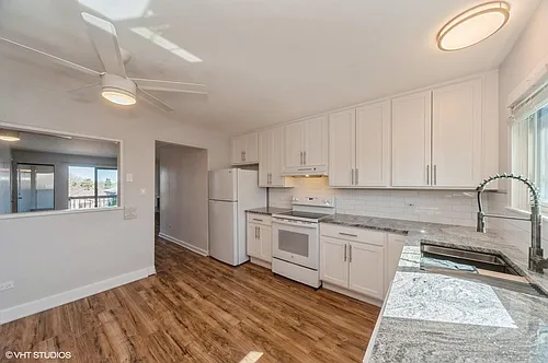 2217 Nichols Rd #E Photo 1