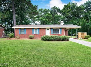 204 W Phillips St, Pinetops, NC 27864