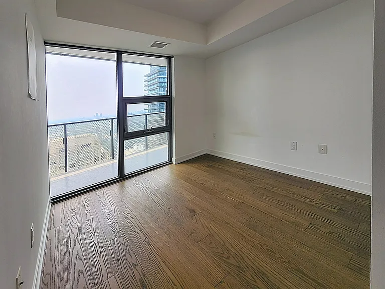 11 Wellesley St W #3407 — Photo 10