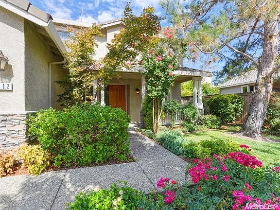 2nd image of 1112 Kingfisher Cir