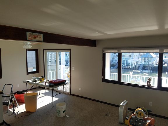 3rd image of 322 Dock St #2