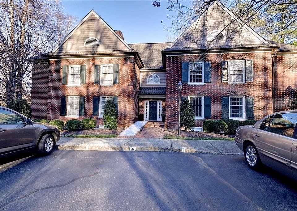 1st image of 209 Woodmere Dr APT C