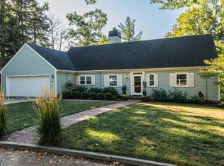 1121 Plummer Cir SW, Rochester, MN 55902