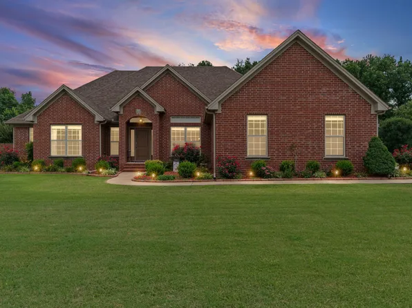 101 Cornerstone Ln, Searcy, AR 72143