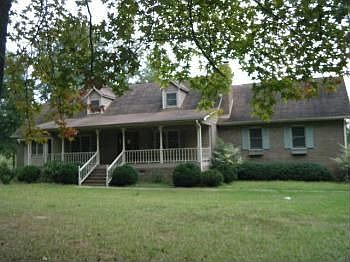 2nd image of 2995 Hearn Rd NW