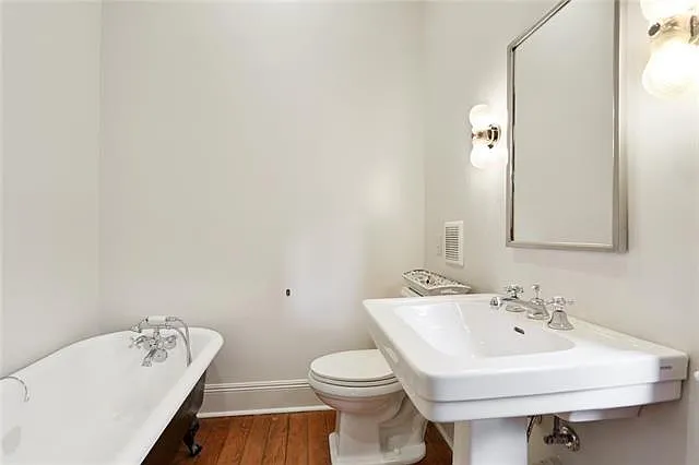 1021 1st St — Photo 7