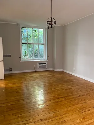 Rented by Compass | media 17