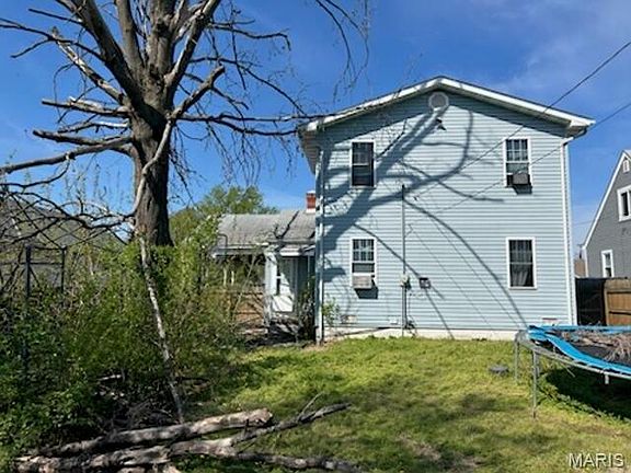 3rd image of 451 Hamilton Ave