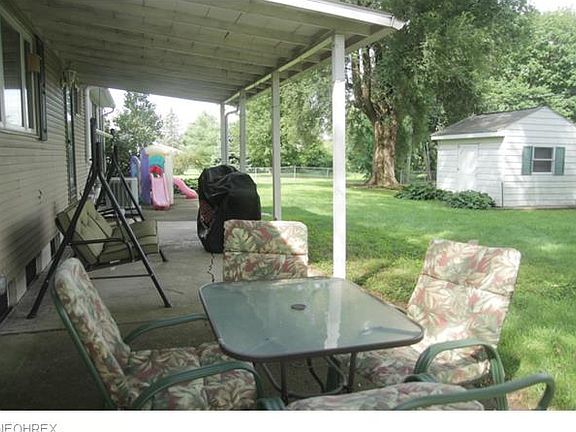 4th image of 554 Woodland Ct