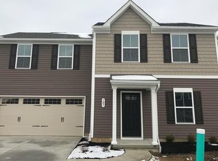 107 Springvale Dr, Amherst, OH 44001