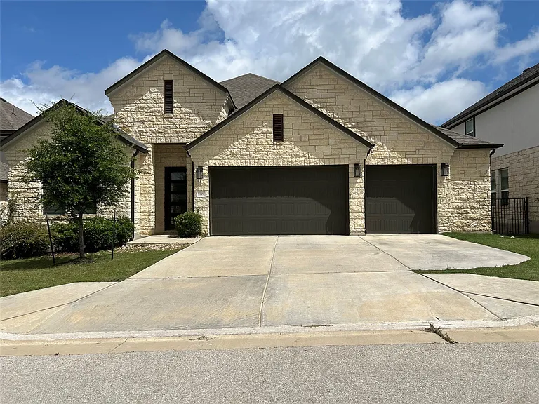 1801 Cullera Dr — Photo 4