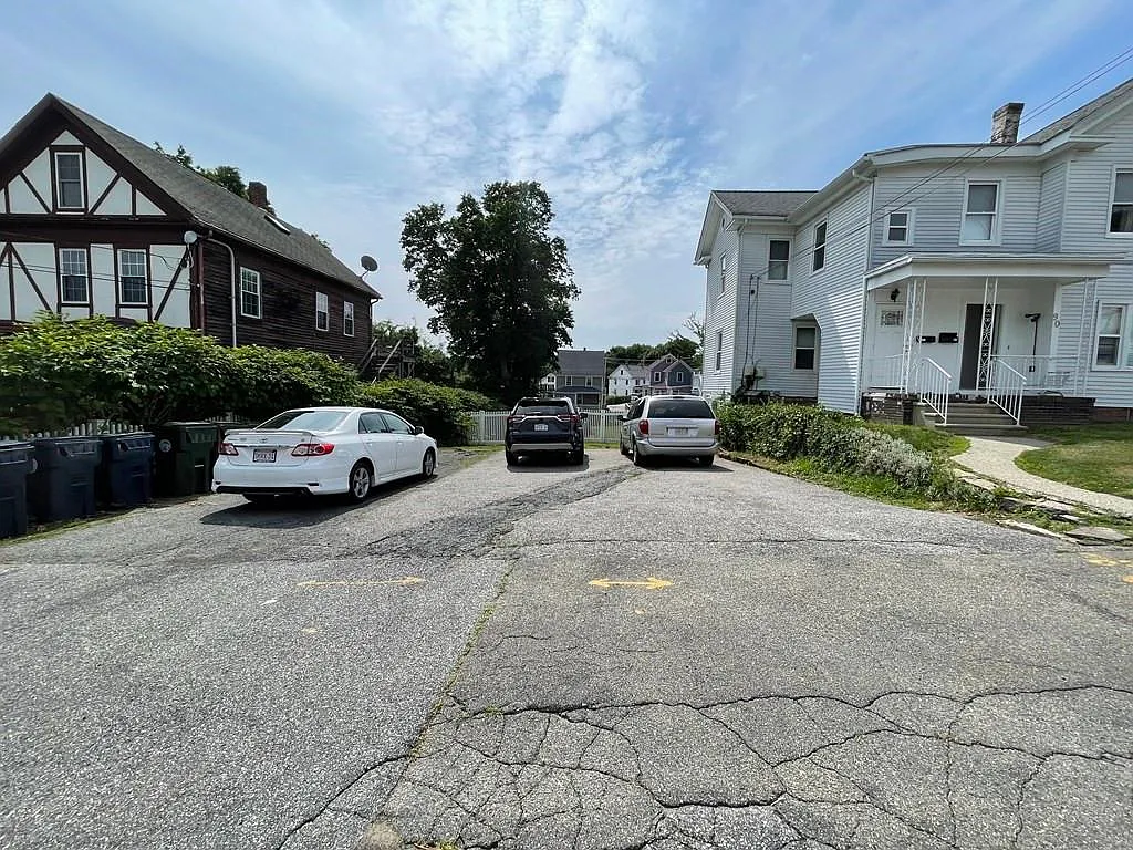90 Prospect St — Photo 2