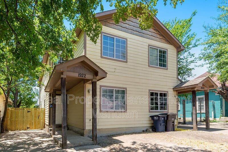 1922 Saint Louis Ave, Fort Worth, TX 76110 | Zillow